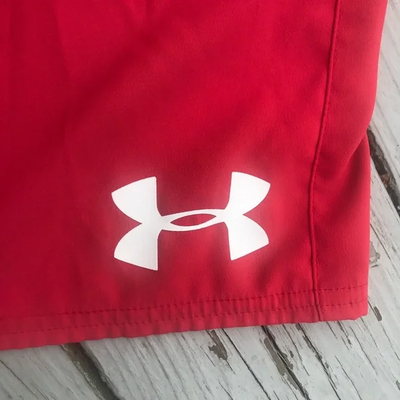 Under Armour Mens Heat Gear Board Shorts Swim Trunks Size 27 red - Picture 3 of 7